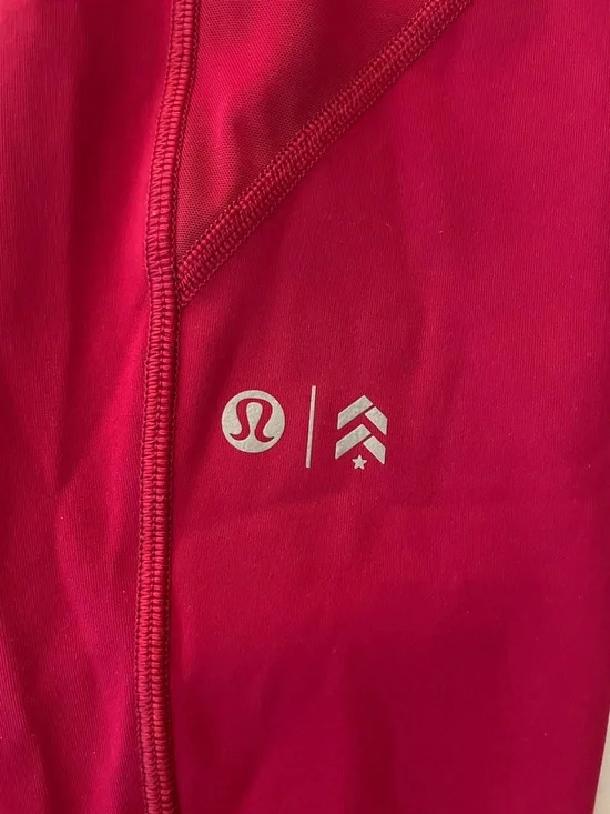 Lululemon magenta full length tights with mesh details size 4 - Picture 3 of 8